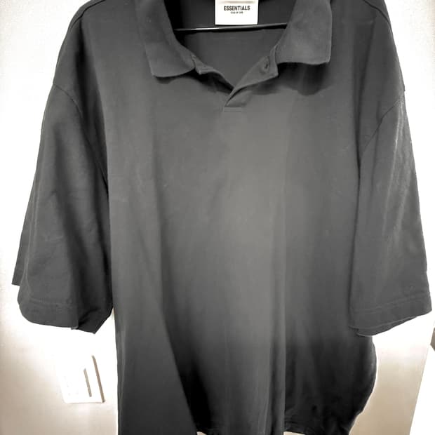 [XL] 에센셜 블랙 카라 반팔티