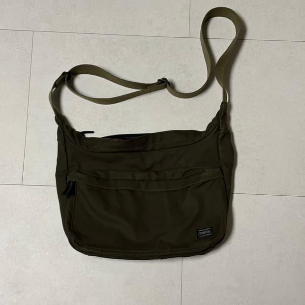 요시다 포터 PORTER 비트 숄더백 L