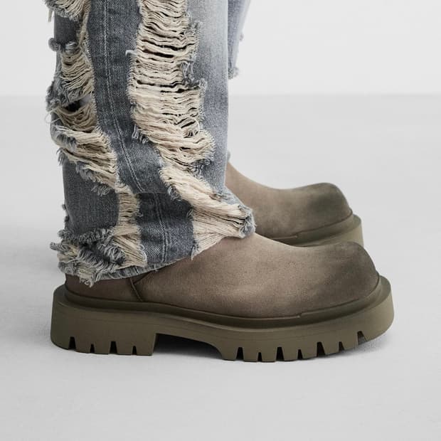 자라 레더 볼륨 부츠 280 (43)