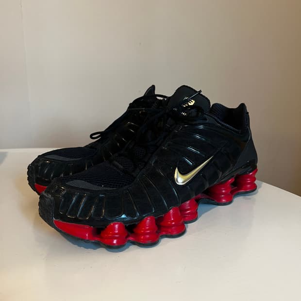 나이키 x 스켑타 샥스 TL 블랙 레드 브레드