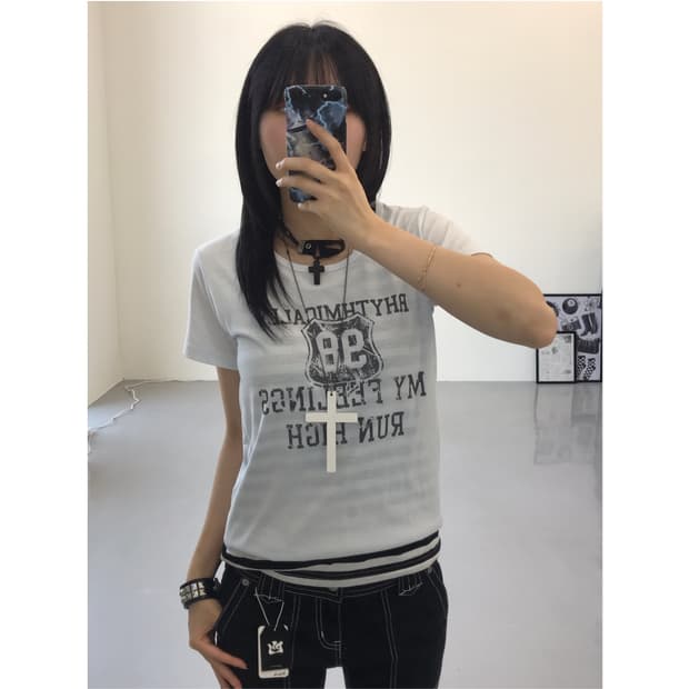 Garrett Graphic Short Sleeve T-Shirts