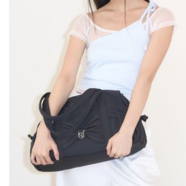 일리고 보우 포티 미니 더플 백 블랙