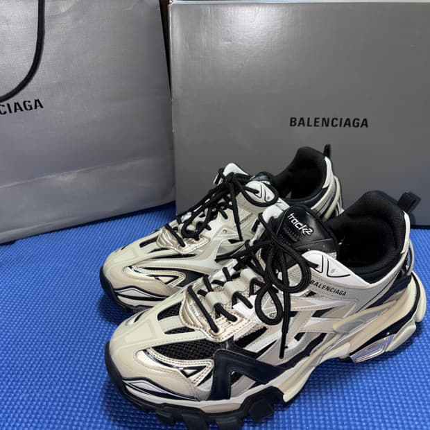 발렌시아가 트랙2 베이지 블랙 43