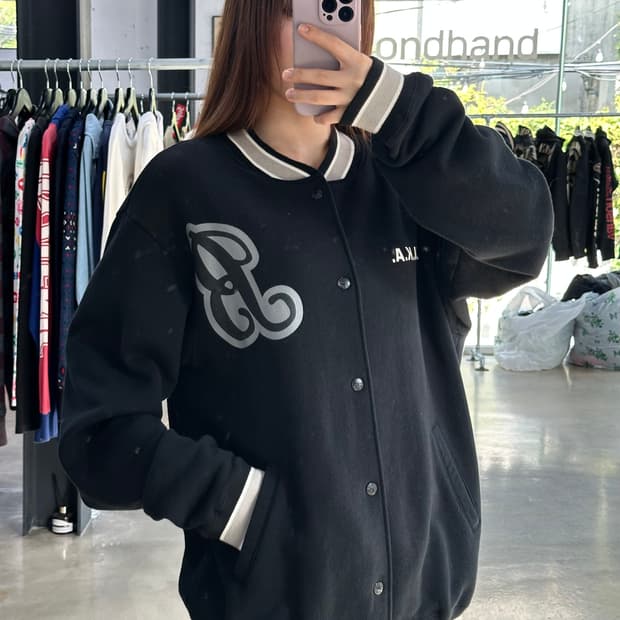 베이프 2002FW Asnka 빅사루 코튼 바시티자켓