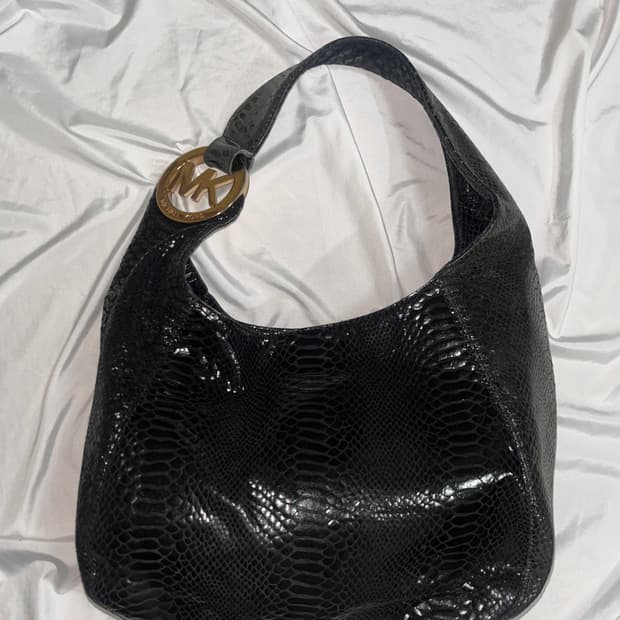 마이클 코어스 파이톤 뱀 레더 가죽 숄더백 호보백