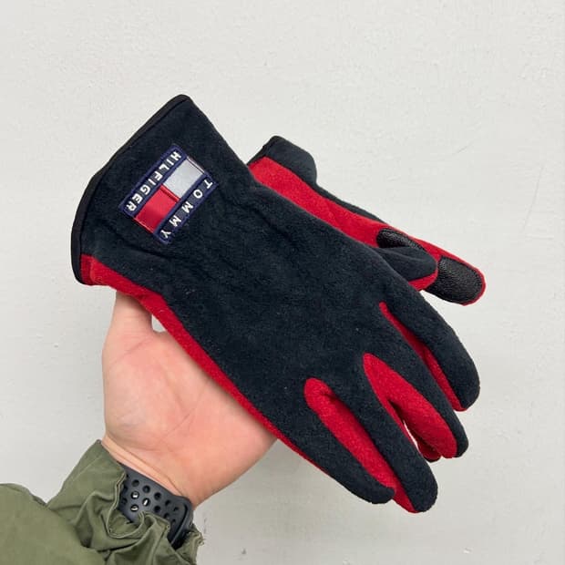 타미힐피거 올드스쿨 플리스 장갑