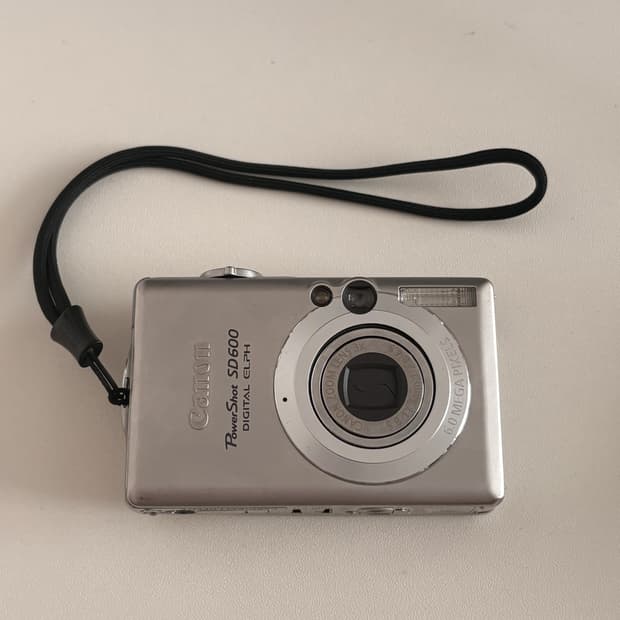 캐논 ixus60 / sd600 / ixy70 빈티지 디카
