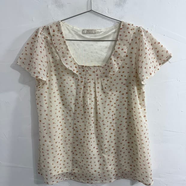 anysis flower blouse