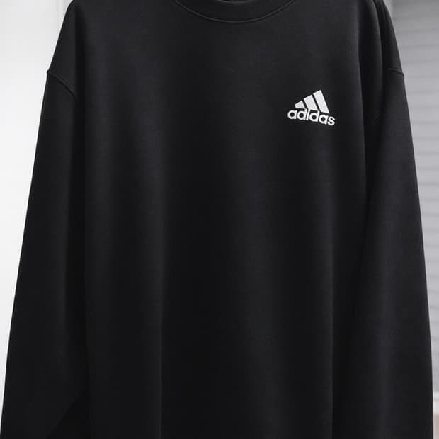 아디다스 맨투맨