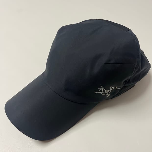 아크테릭스 칼버스 캡 L-XL