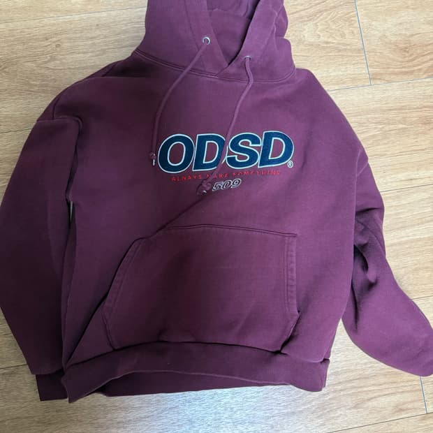 오드스튜디오 후드 버건디