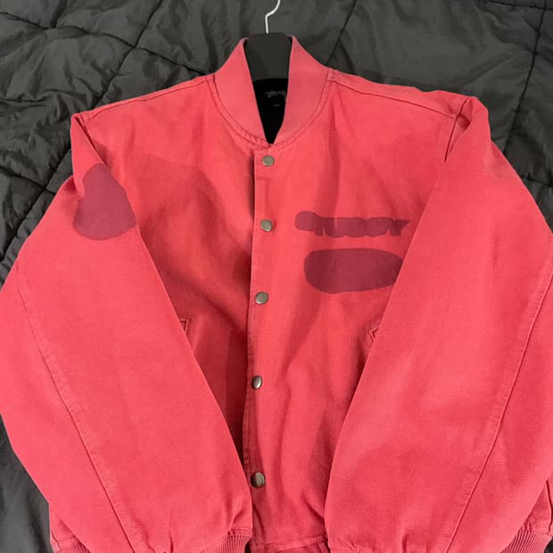 스투시 고스트 로고 캔버스 바시티자켓 레드