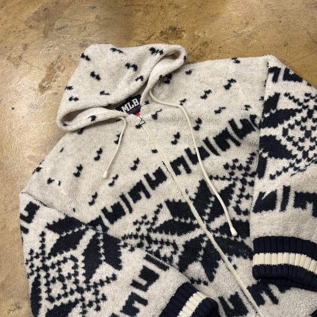 엠엘비 오레오 흰검 후리스 후드집업