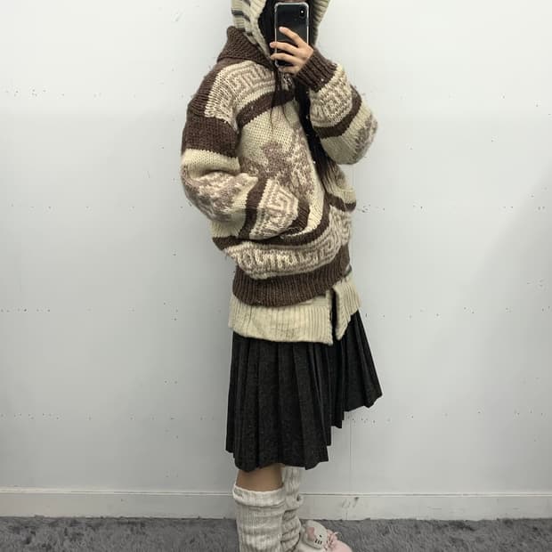 울 미디 스커트