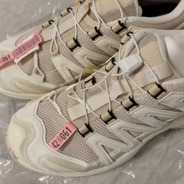 살로몬 XA pro 3D 레이니데이