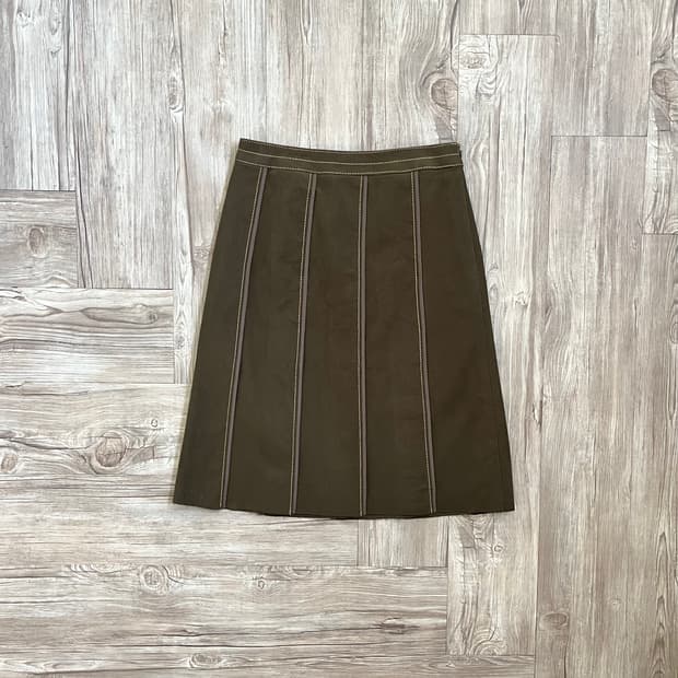Cherissable 올리브 미디스커트