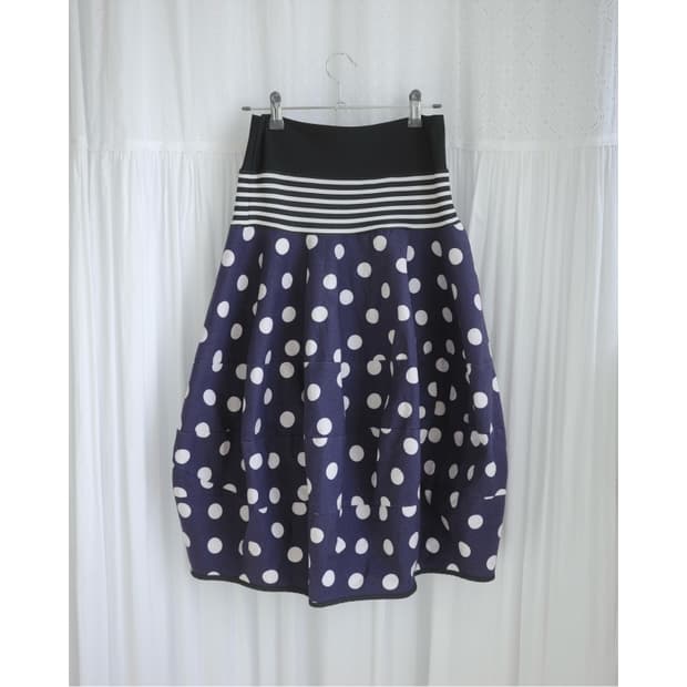 Pictures balloon purple skirt