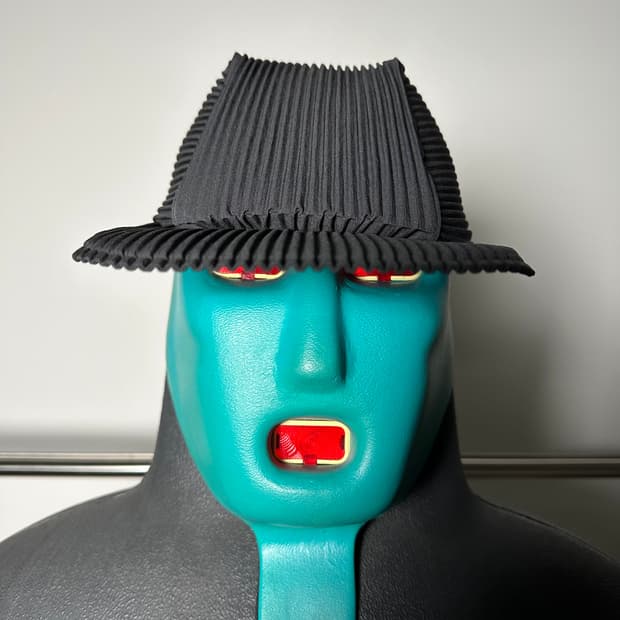 옴므 플리세 이세이 미야케 플리츠 캡 모자