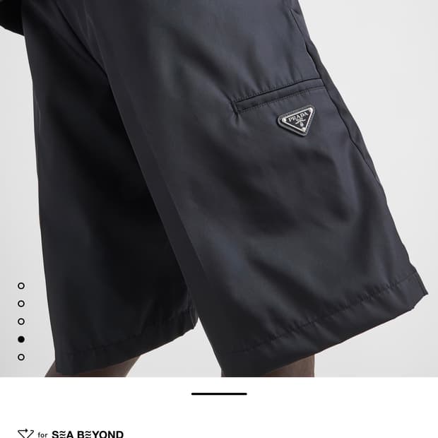 프라다 백로고 리나일론 버뮤다 숏팬츠 46