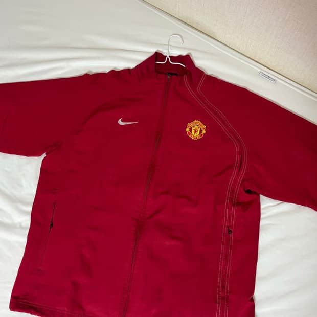 나이키 맨체스터 유나이티드  트랙자켓