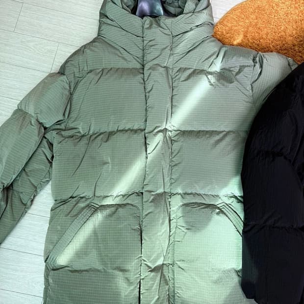 옌키옌키 미쉐린 맨 구스패딩 