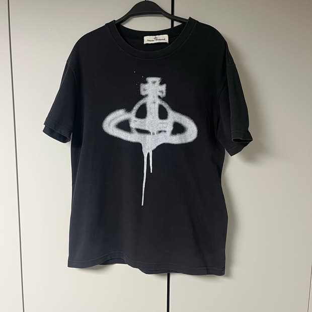 비비안웨스트우드 반팔티셔츠S 실측M~L