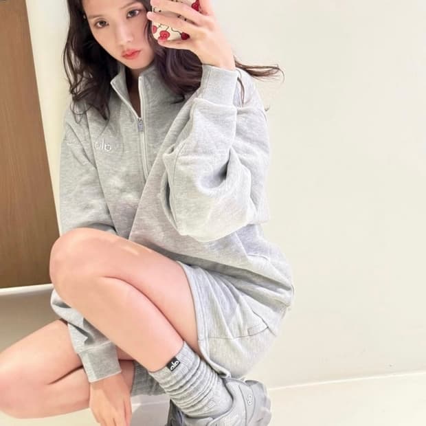 알로 요가 Alo Accolade Shorts 쇼츠 반바지 (그레이)