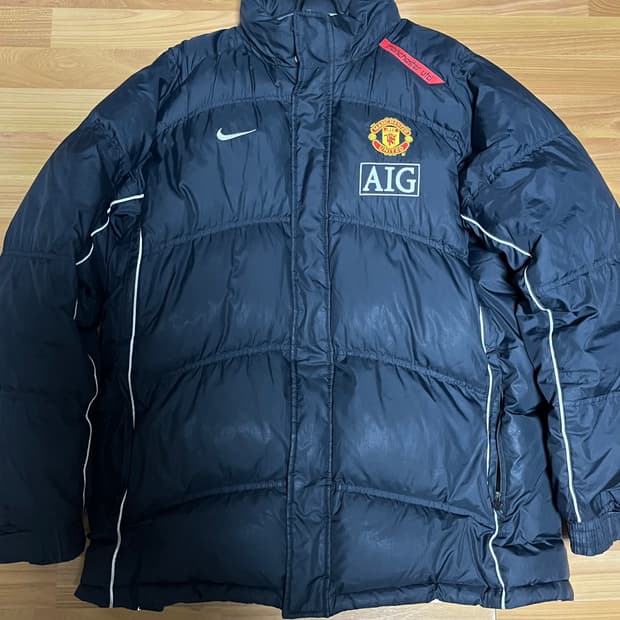 나이키 맨유 패딩 L사이즈