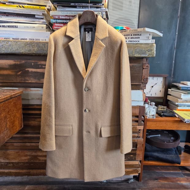 아페쎄 체스터필드코트 