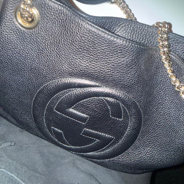 구찌 소호 체인 숄더백 블랙 