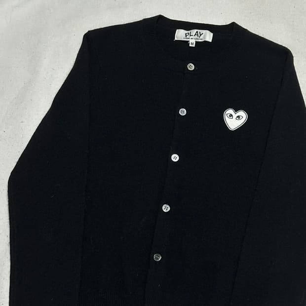 M 꼼데가르송 여성용 화이트와펜 블랙 가디건