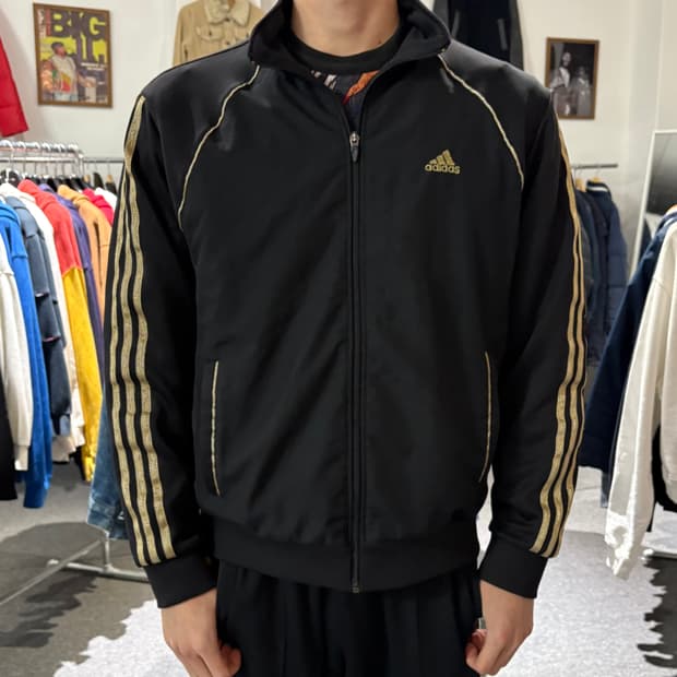 아디다스 블랙골드 도톰 져지