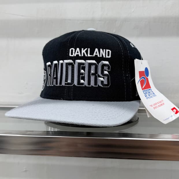 NFL 프로 스포츠 스페셜티스 90s 레이더스 스냅백