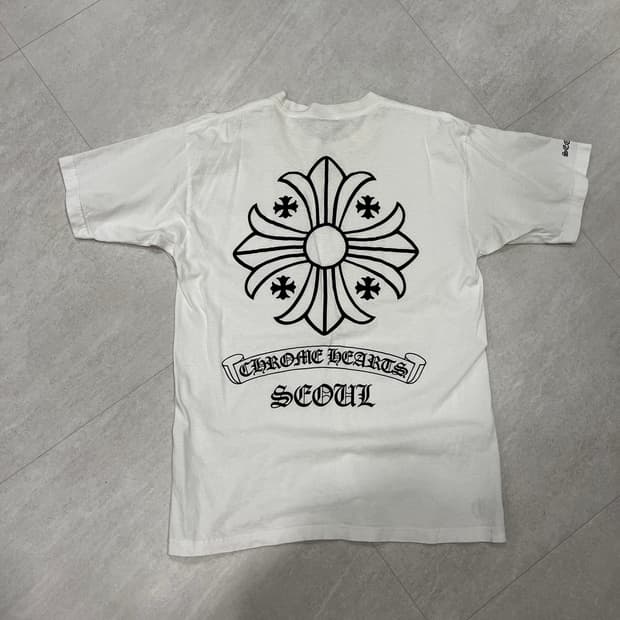 크롬하츠 스크롤 크로스 반팔