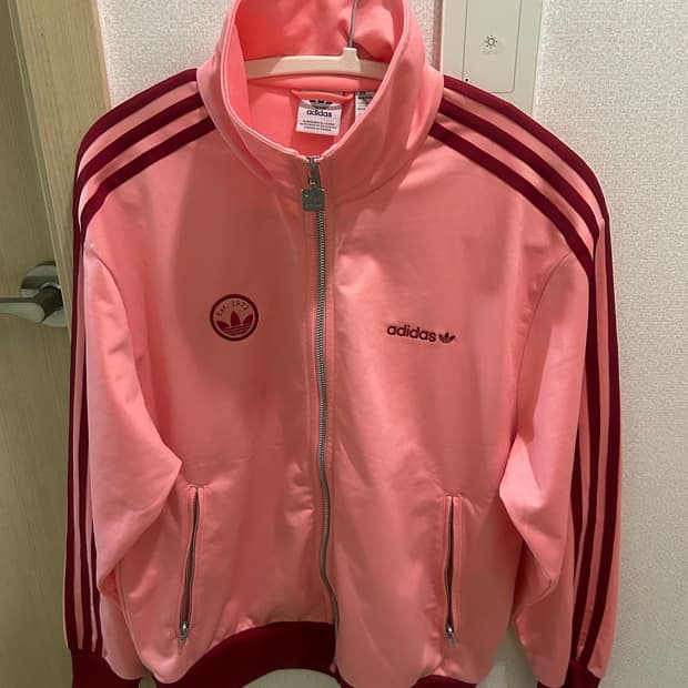 아디다스 파이어버드 배지 트랙탑 핑크 m