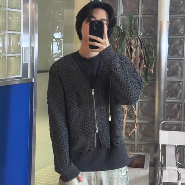 Line Zip Damage Cardigan