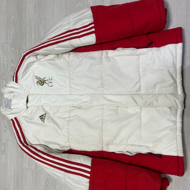 아디다스 리버풀 패딩점퍼 M