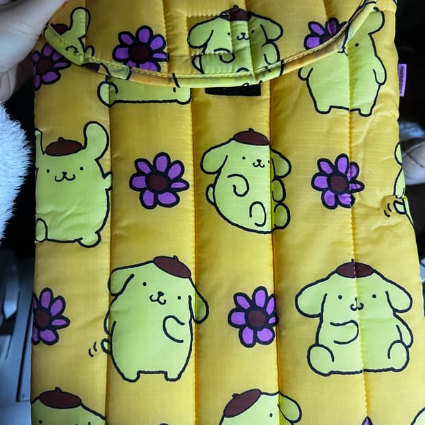 바쿠 태블릿 케이스 폼폼푸린