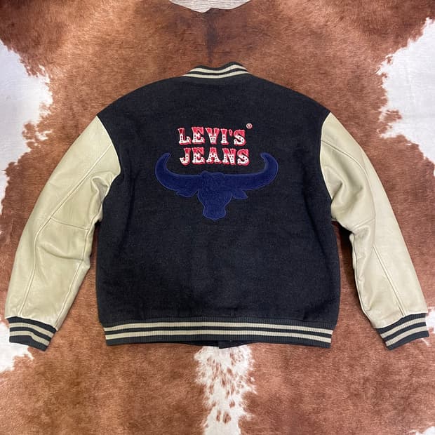 리바이스 레드탭 레더 바시티