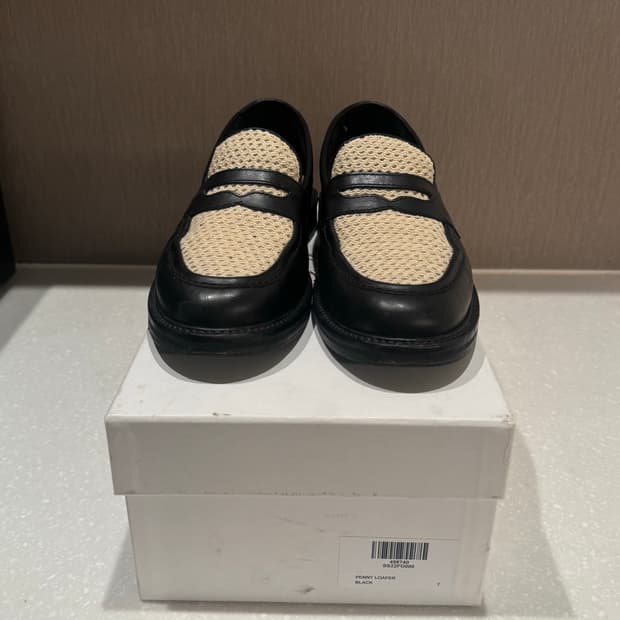 Aime leon dore 애임레온도르 로퍼