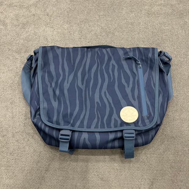 컨버스 크로스 메신저백