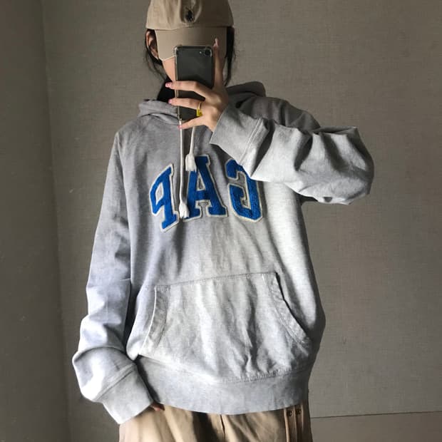 갭 그레이 후드티