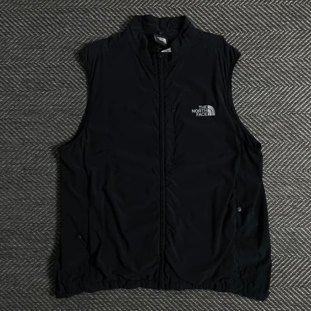 노스페이스 블랙 나일론 경량 바람막이 베스트 블랙o 3264