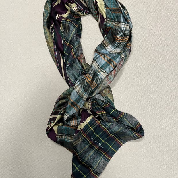 Pierre-Louis Mascia스카프