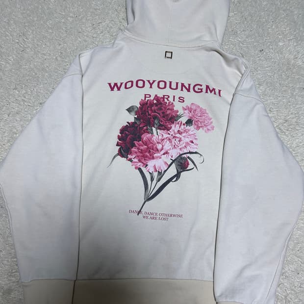 [46size] 우영미 백로고 플라워 후드 아이보리