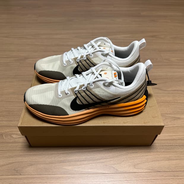 나이키 루나 롬 서밋 화이트 코코넛 밀크 285