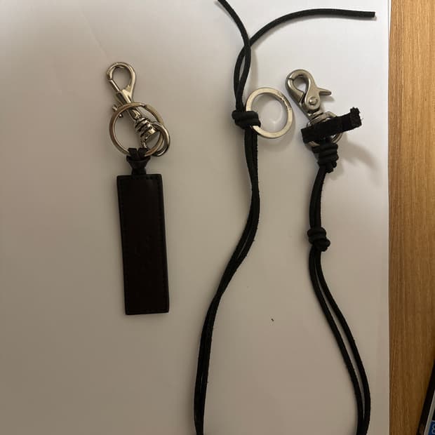 아워레가시 목걸이, 아페세 키링 일괄 급처합니다