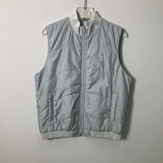 꾸레쥬 스포츠 퓨처 패딩 베스트 40