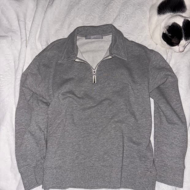 에잇세컨즈 카라 반집업