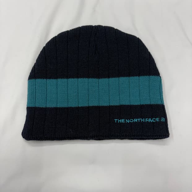 노스페이스 스트라이프 니트 비니